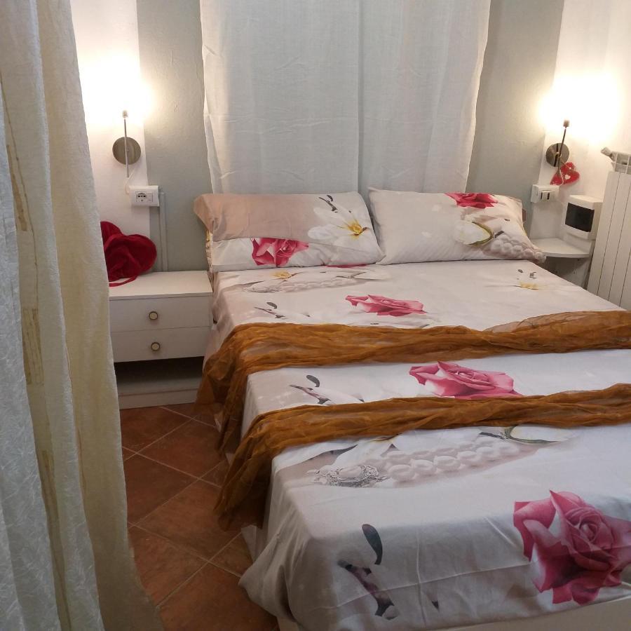 Appartement Sogno Vacanze à Massa  Extérieur photo