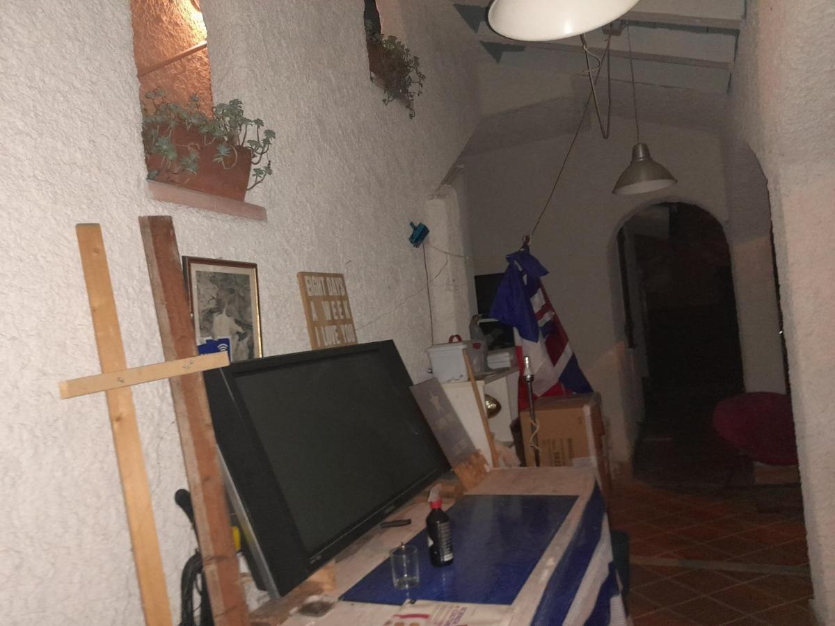 Appartement Sogno Vacanze à Massa  Extérieur photo