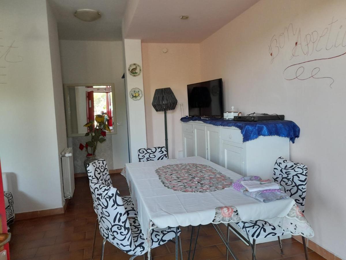 Appartement Sogno Vacanze à Massa  Extérieur photo