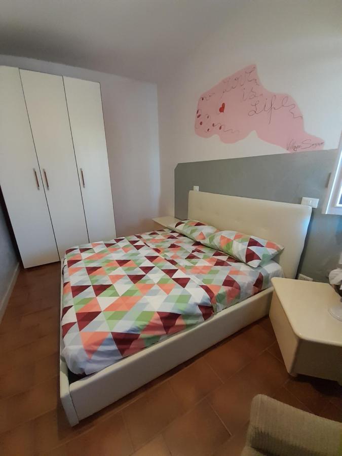Appartement Sogno Vacanze à Massa  Extérieur photo