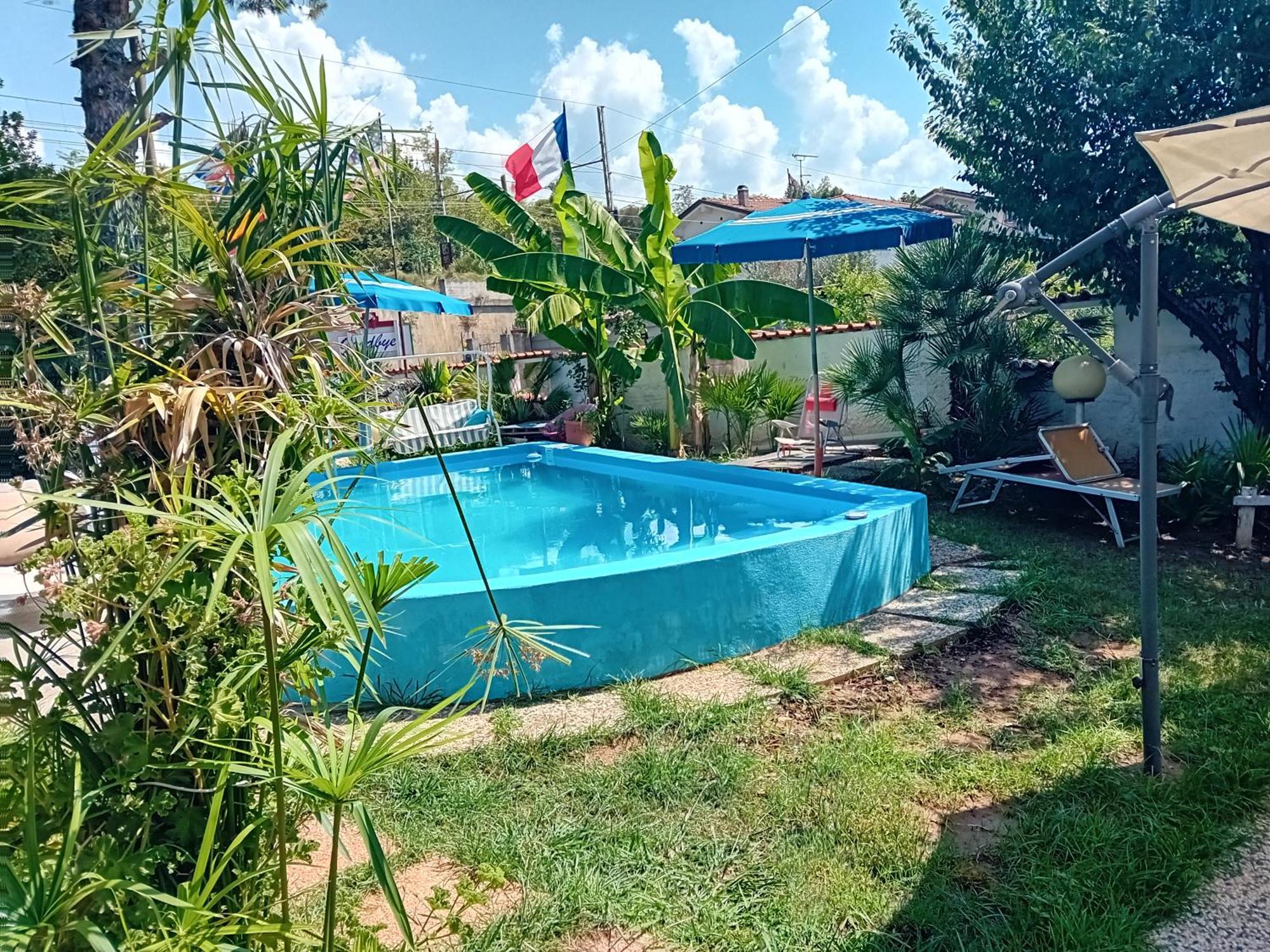 Appartement Sogno Vacanze à Massa  Extérieur photo
